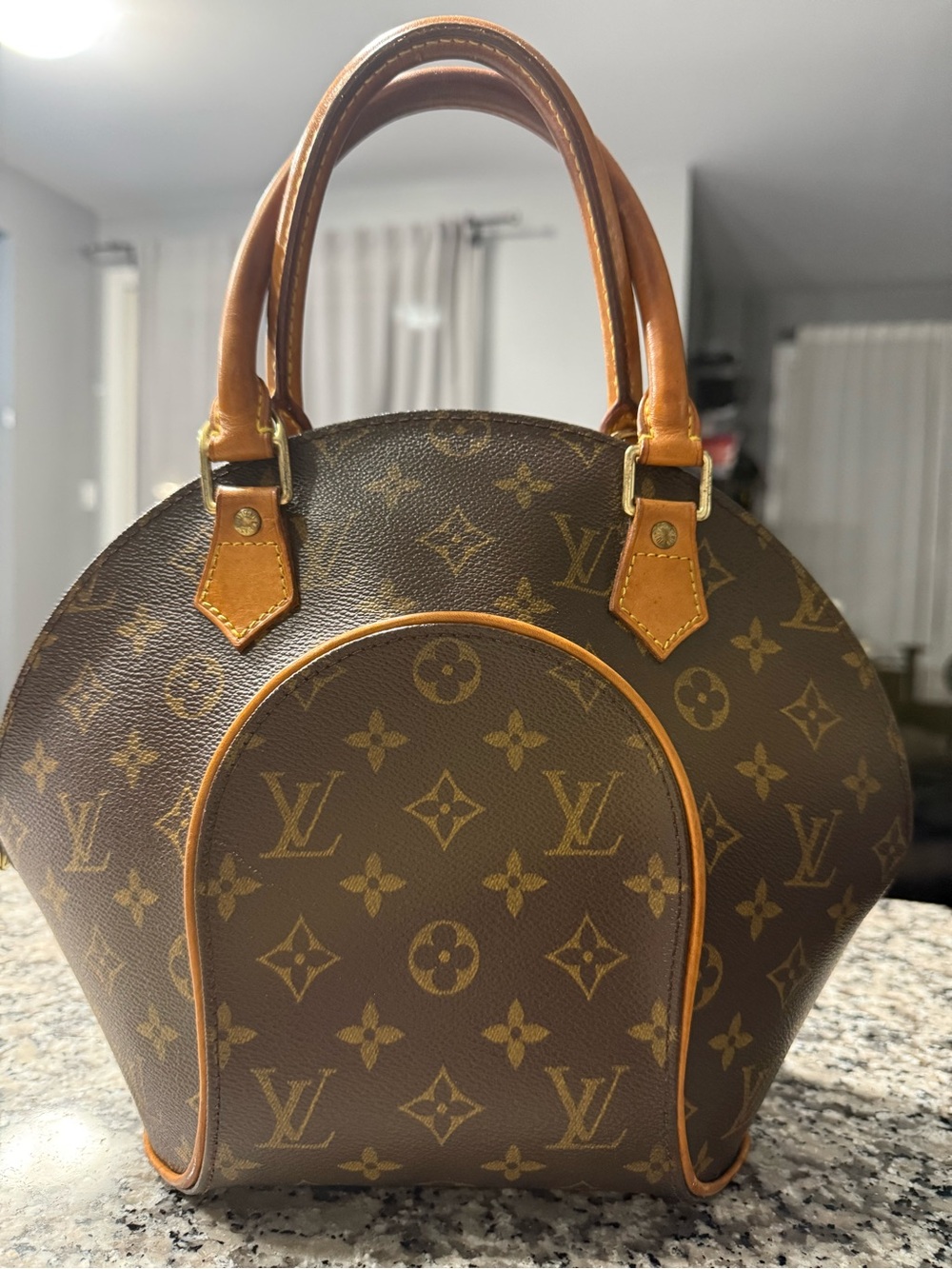 Authentic Louis Vuitton Monogram Alma PM Handbag - Brown & Tan